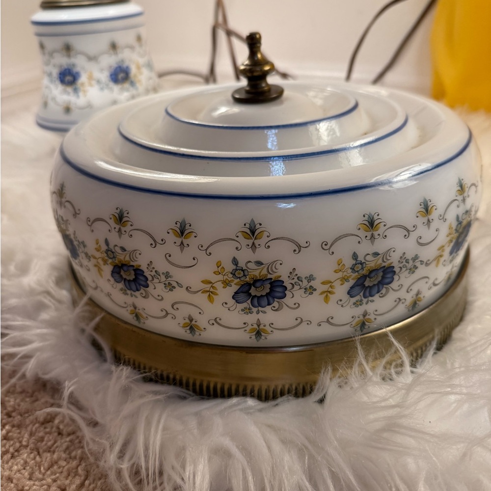 Vintage Floral ceiling light Only one piece - Picture 3 of 7